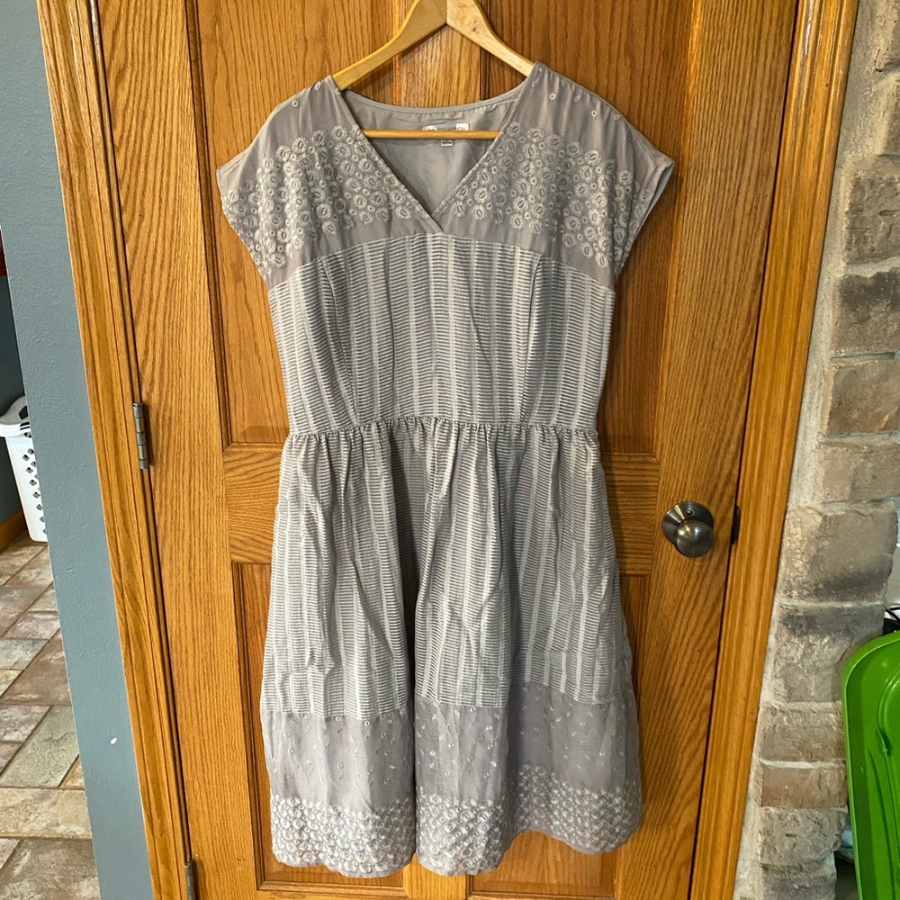 ModCloth embroidered dress